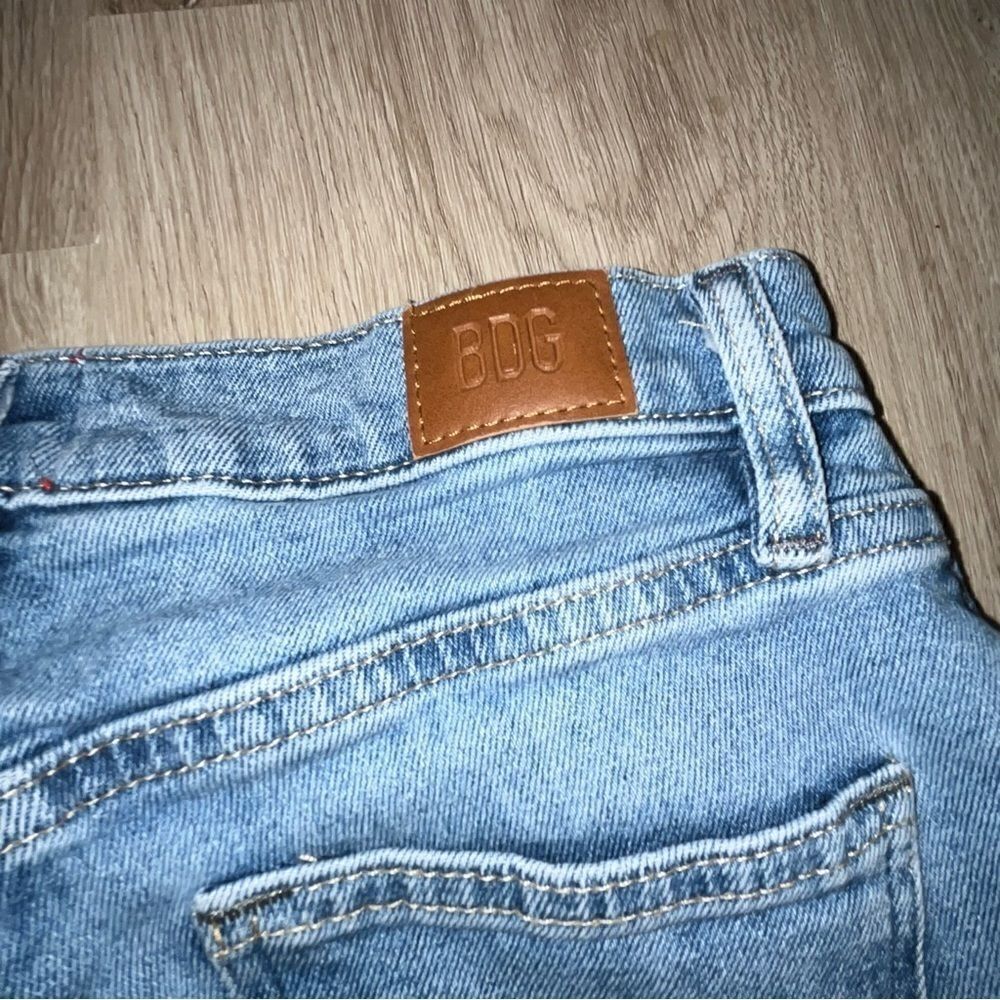 Urban Outfitters BDG Girlfriend Jeans - Picture 11 of 14